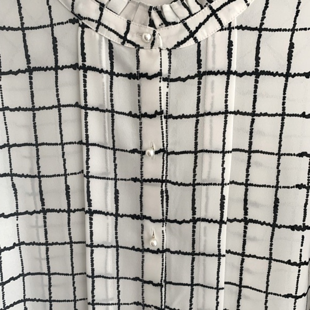 Karl Lagerfeld Paris size L plaid blouse - Picture 7 of 16